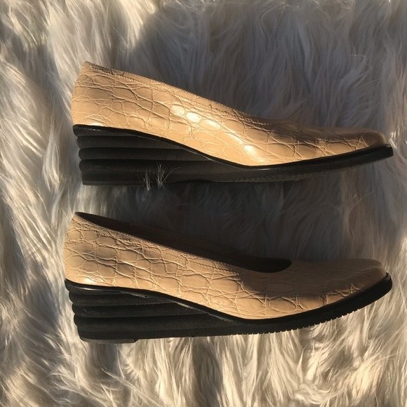 VTG Salvatore Ferragamo Boutique Platform Flats - Picture 4 of 8